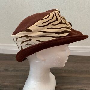 Whittall & Shon hat